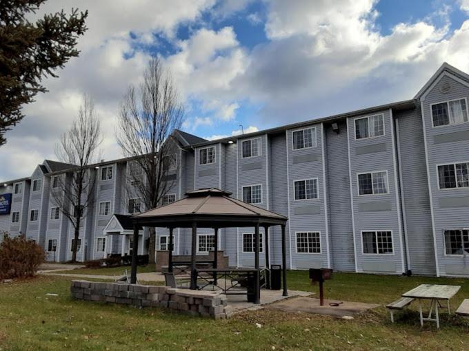Microtel Inn & Suites By Wyndham West Chester Exterior photo